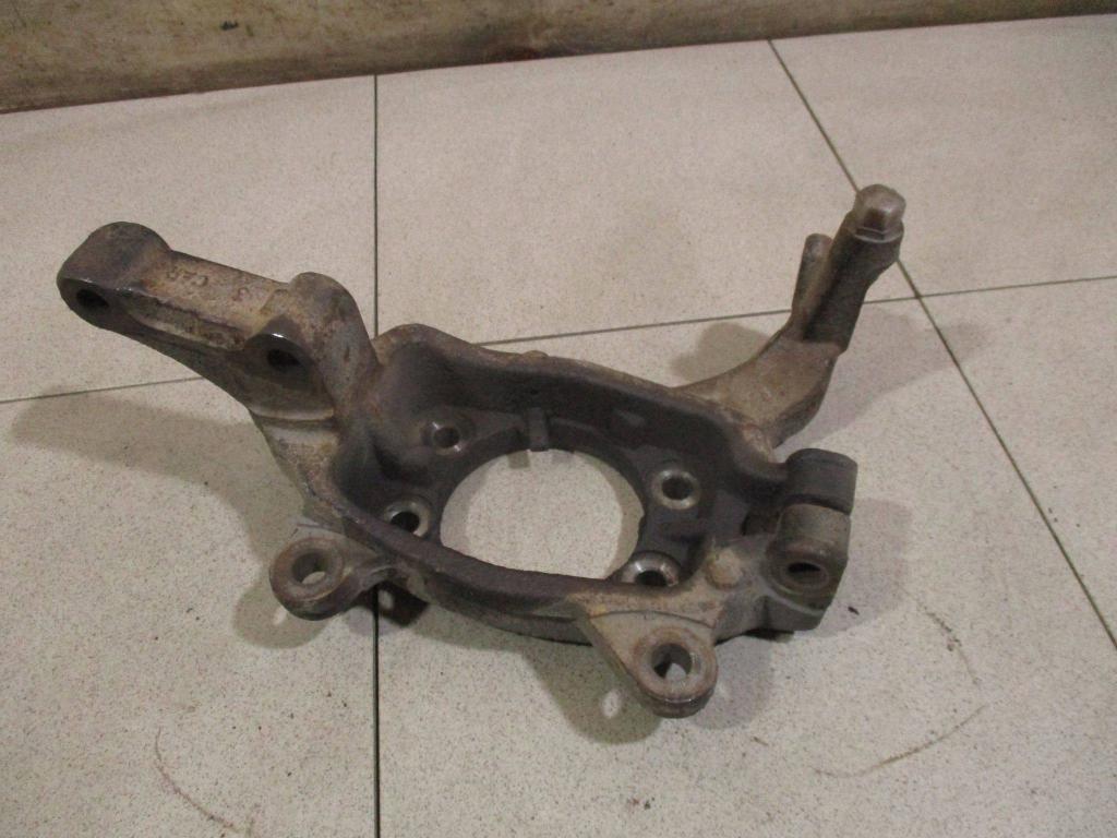 Кулак поворотный передний левый, 2000 рублей, Пермь