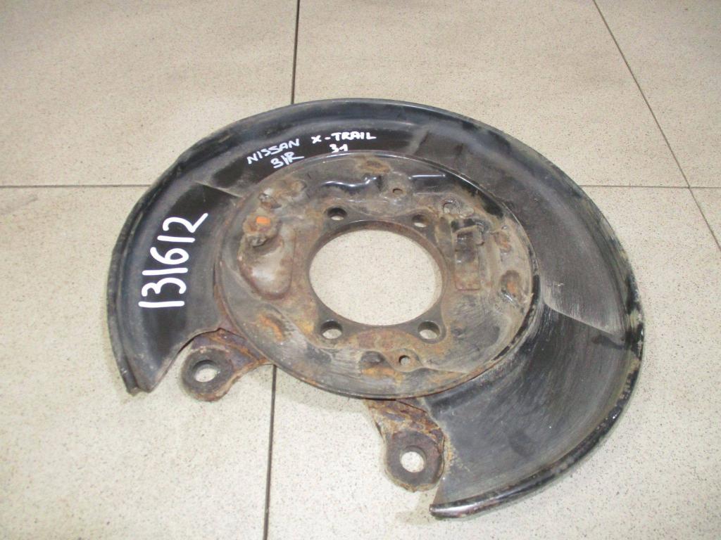 Щит опорный задний правый, 2500 рублей, Пермь