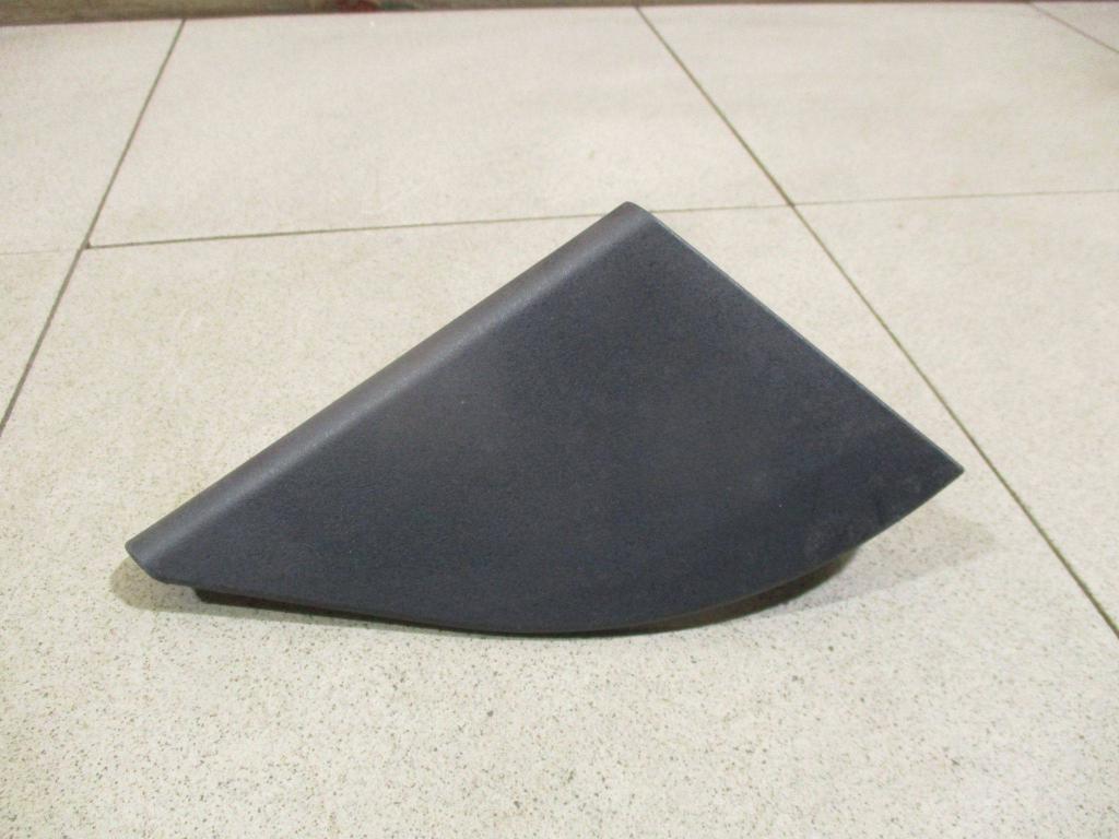 Крышка зеркала внутренняя правая, 1000 рублей, Пермь