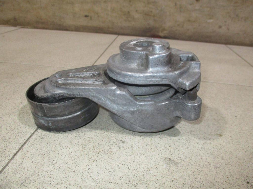 Натяжитель ремня, 2000 рублей, Пермь