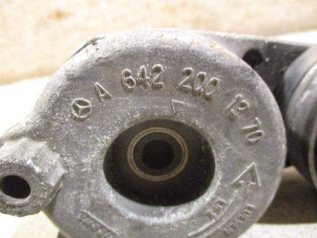 Натяжитель ремня, 2000 рублей, Пермь