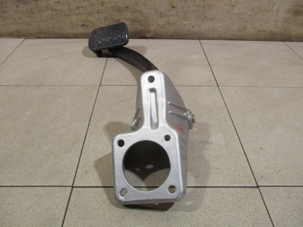 Педаль тормоза, 1000 рублей, Пермь