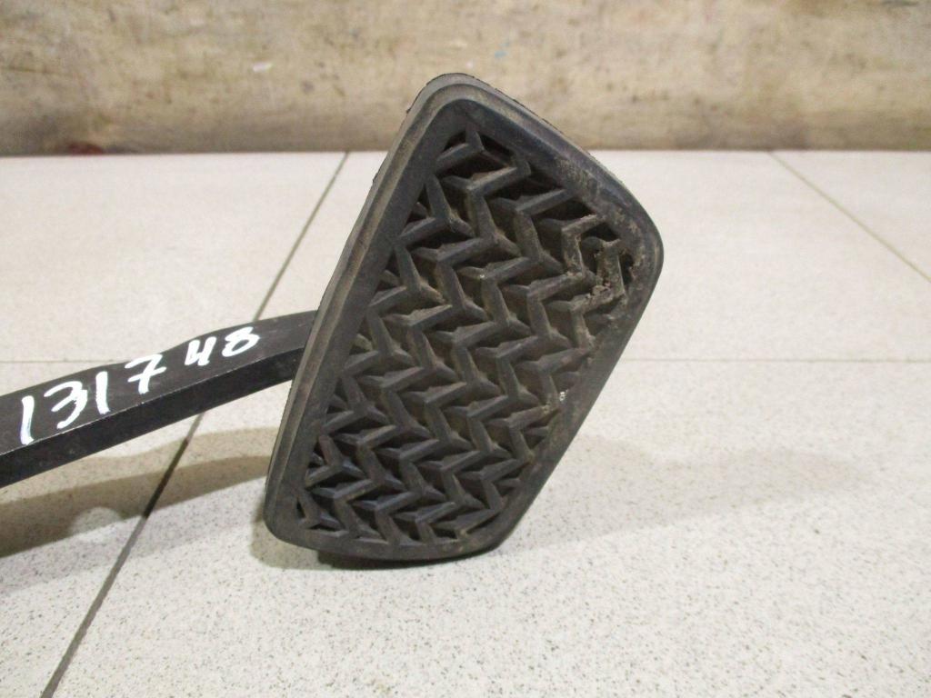 Педаль тормоза, 1000 рублей, Пермь