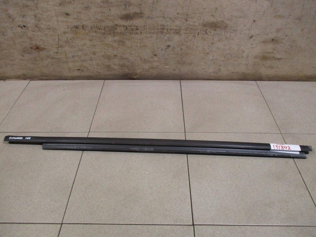 Накладка стекла переднего правого, 1500 рублей, Пермь