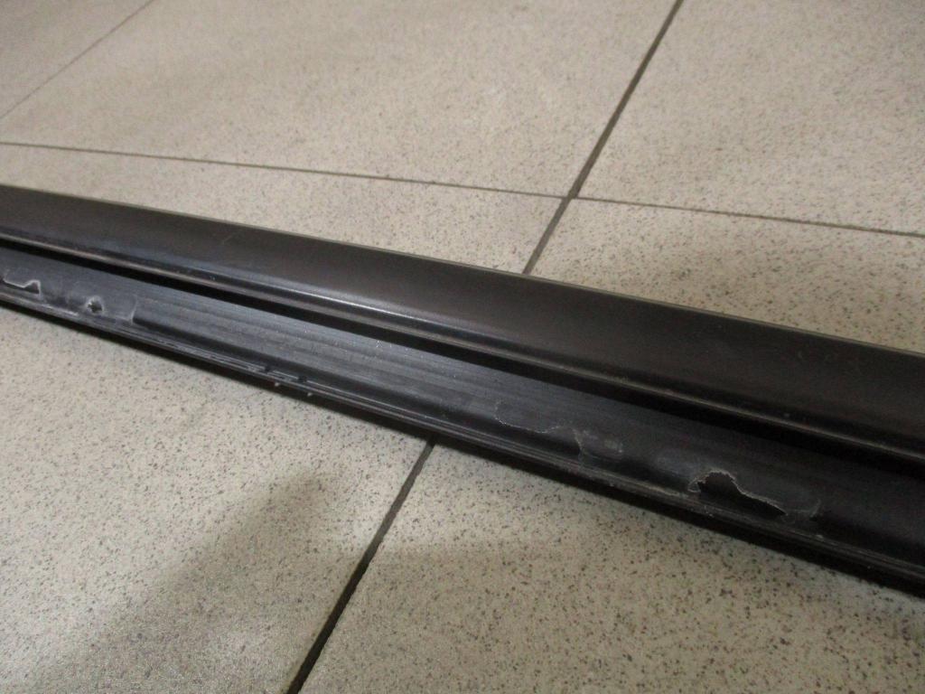 Накладка стекла переднего правого, 1500 рублей, Пермь