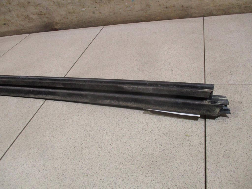 Накладка стекла переднего правого, 1500 рублей, Пермь