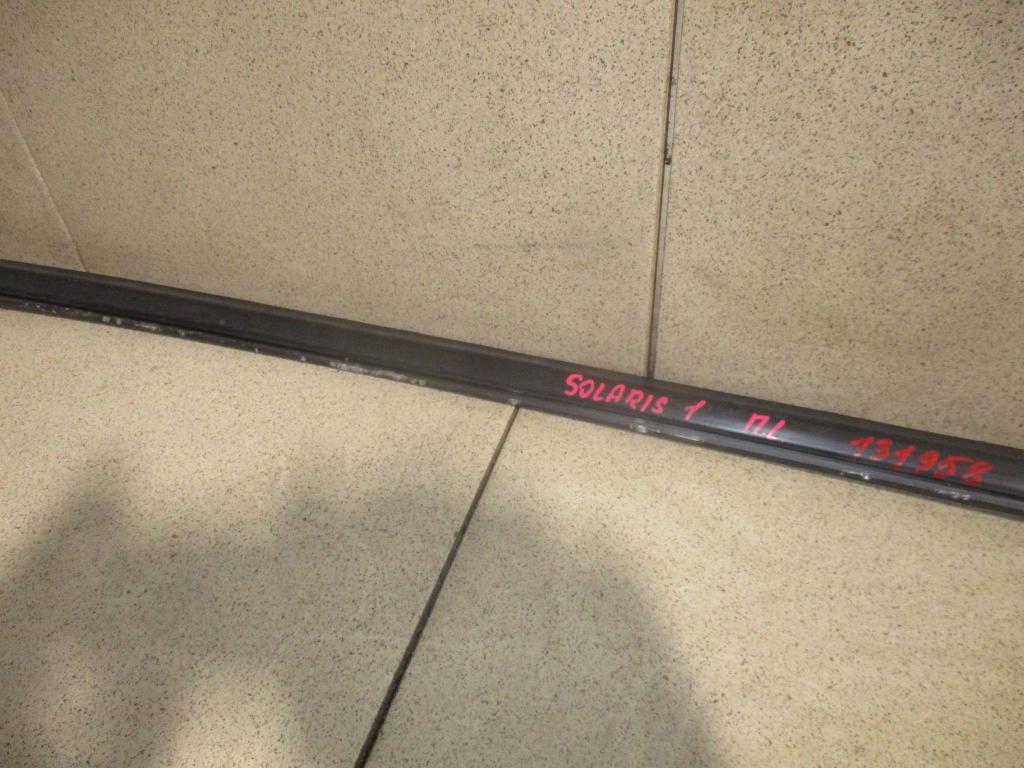 Накладка стекла переднего левого, 800 рублей, Пермь