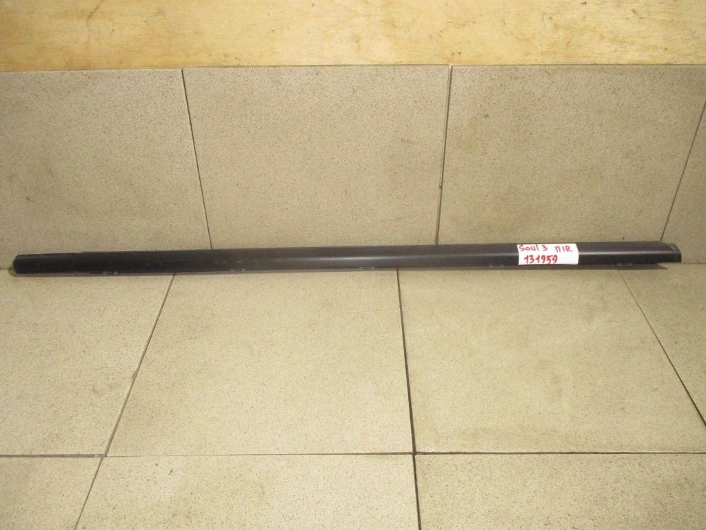 Накладка стекла переднего правого, 3000 рублей, Пермь