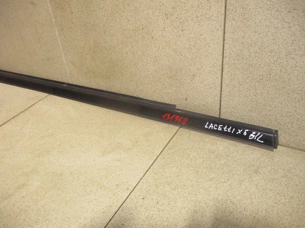 Накладка стекла заднего левого, 500 рублей, Пермь