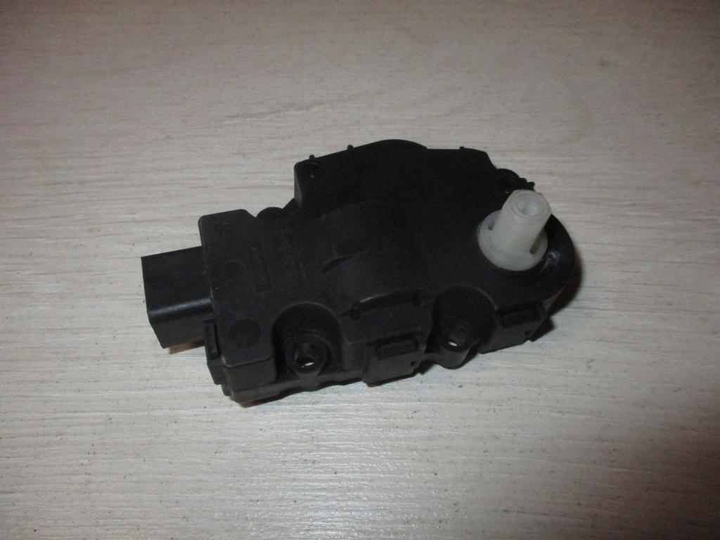 Моторчик заслонки печки, 1000 рублей, Пермь