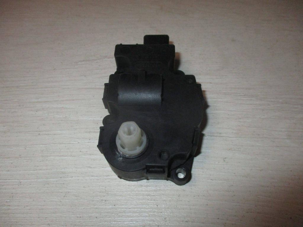 Моторчик заслонки печки, 1000 рублей, Пермь