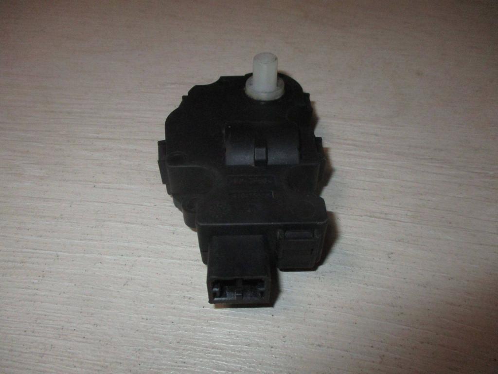 Моторчик заслонки печки, 1000 рублей, Пермь