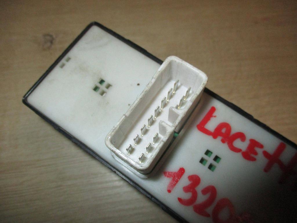 Блок управления стеклоподъемниками, 2000 рублей, Пермь