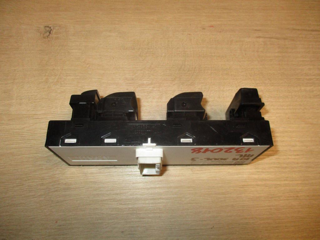 Блок управления стеклоподъемниками, 3000 рублей, Пермь