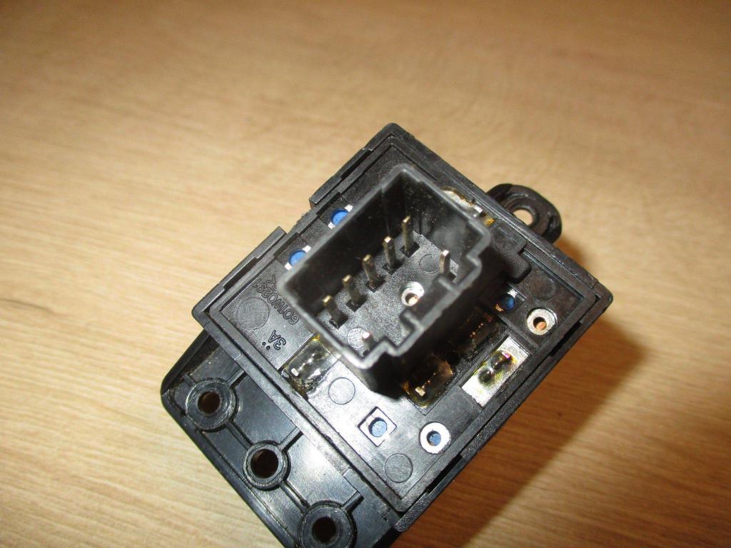 Переключатель регулировки зеркала, 500 рублей, Пермь