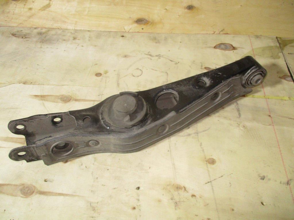 Рычаг задний нижний правый, 4000 рублей, Пермь