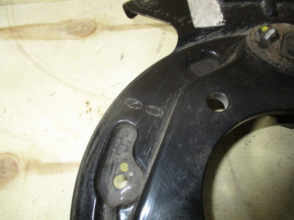 Щит опорный задний левый, 3000 рублей, Пермь