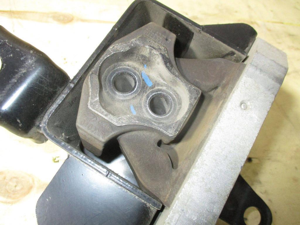 Опора двигателя левая, 12000 рублей, Пермь