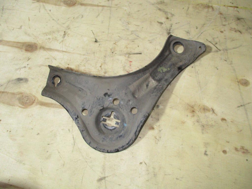 Кронштейн подрамника, 1500 рублей, Пермь