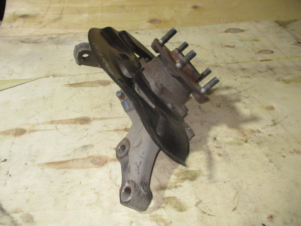 Кулак поворотный передний левый, 12000 рублей, Пермь