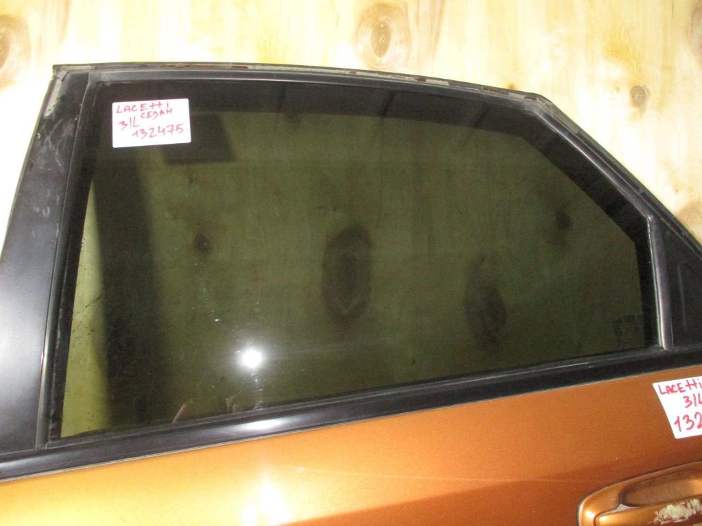 Стекло двери задней левой, 1000 рублей, Пермь