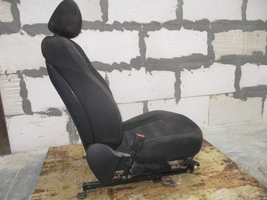 Сиденье переднее левое, 15000 рублей, Пермь