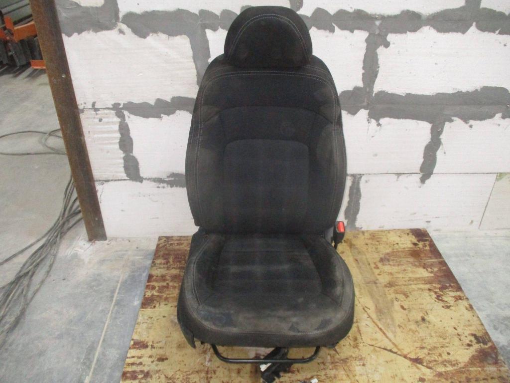 Сиденье переднее правое, 13000 рублей, Пермь