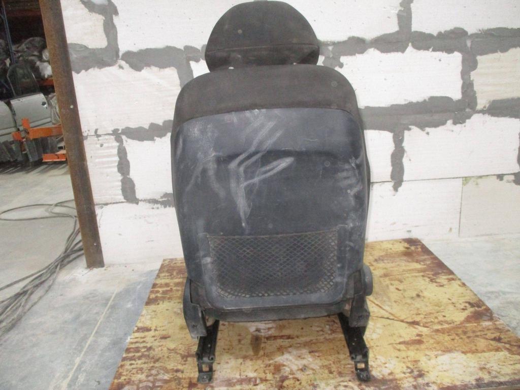 Сиденье переднее правое, 13000 рублей, Пермь