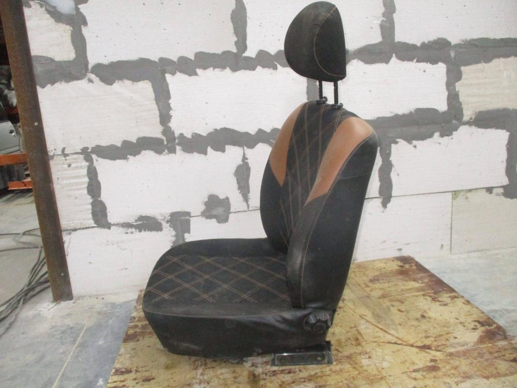 Сиденье переднее правое, 7000 рублей, Пермь