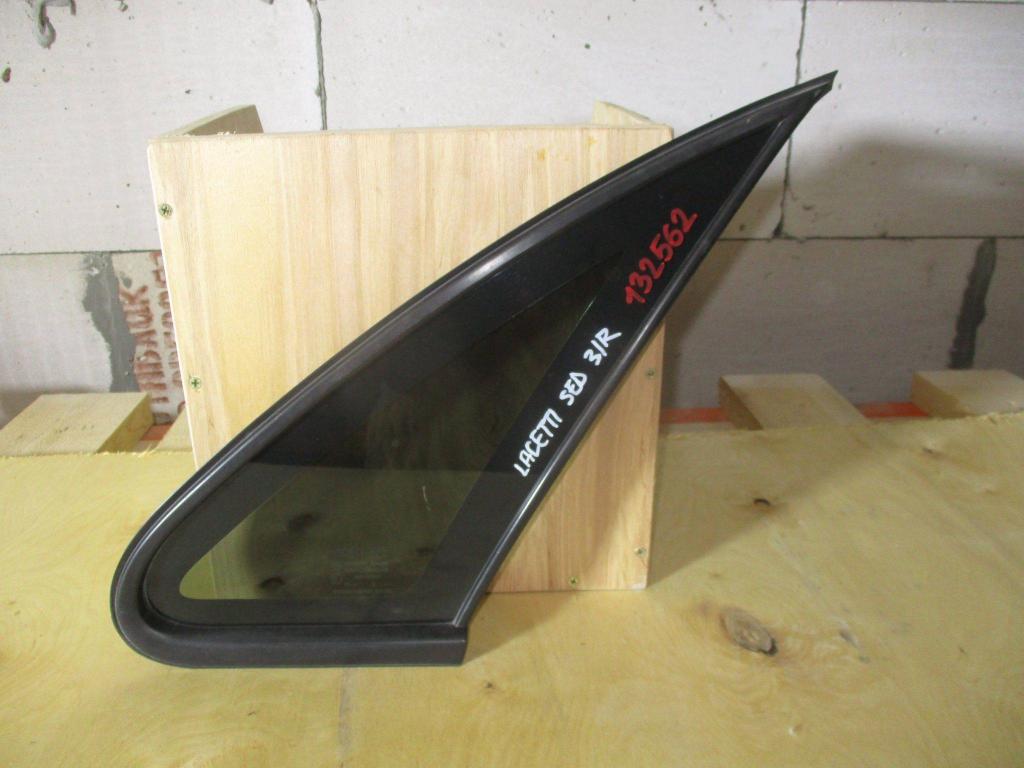 Стекло кузовное глухое правое, 500 рублей, Пермь