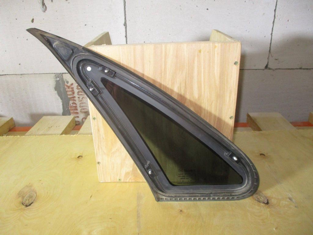 Стекло кузовное глухое правое, 500 рублей, Пермь