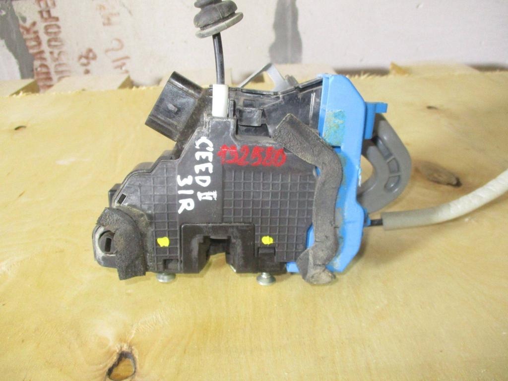 Замок двери задней правой, 1500 рублей, Пермь