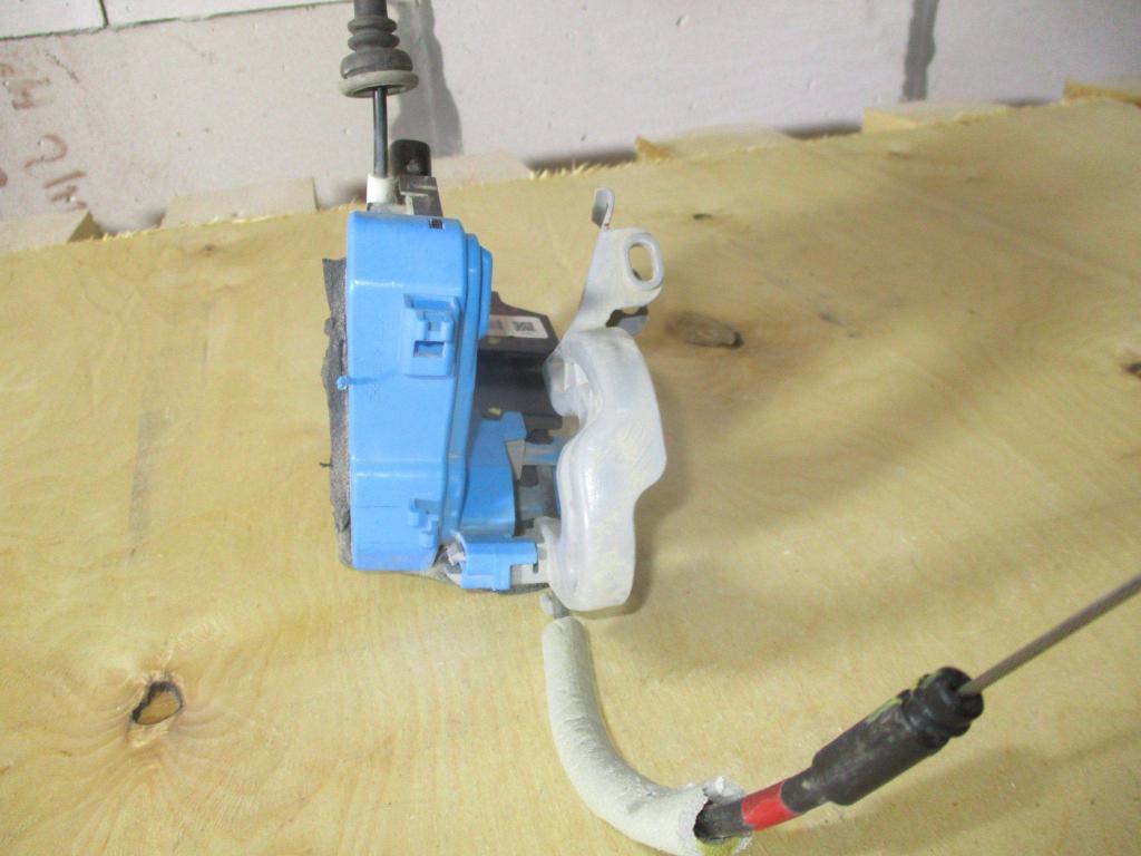 Замок двери задней правой, 1500 рублей, Пермь