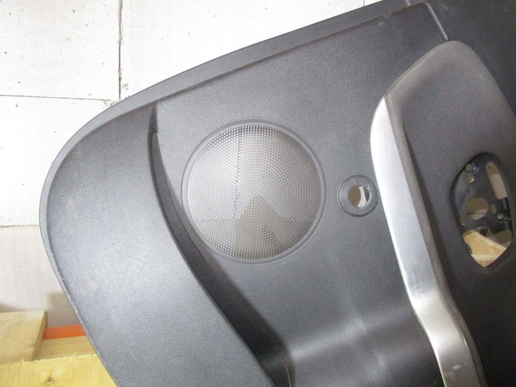 Обшивка двери задней правой, 1500 рублей, Пермь