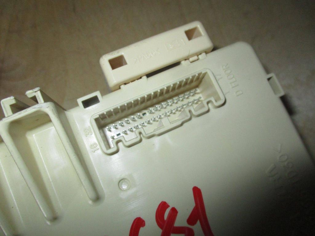 Блок предохранителей, 2000 рублей, Пермь