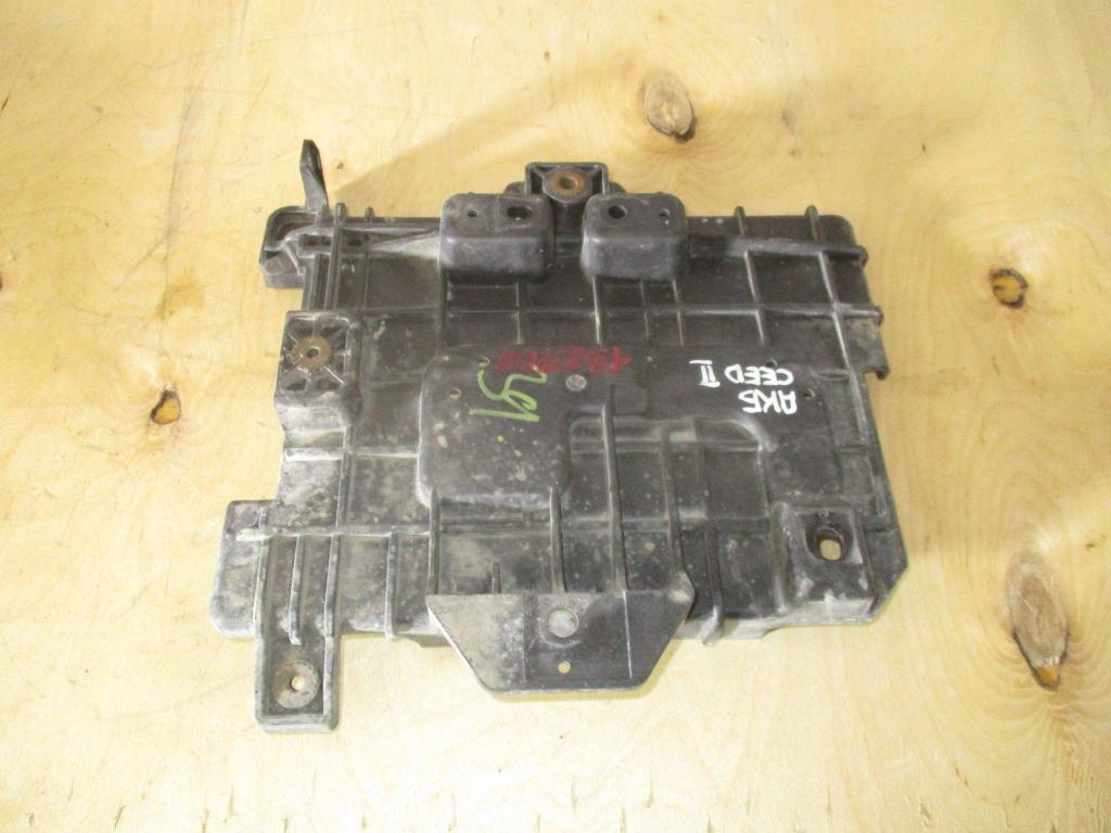 Крепление АКБ, 1500 рублей, Пермь