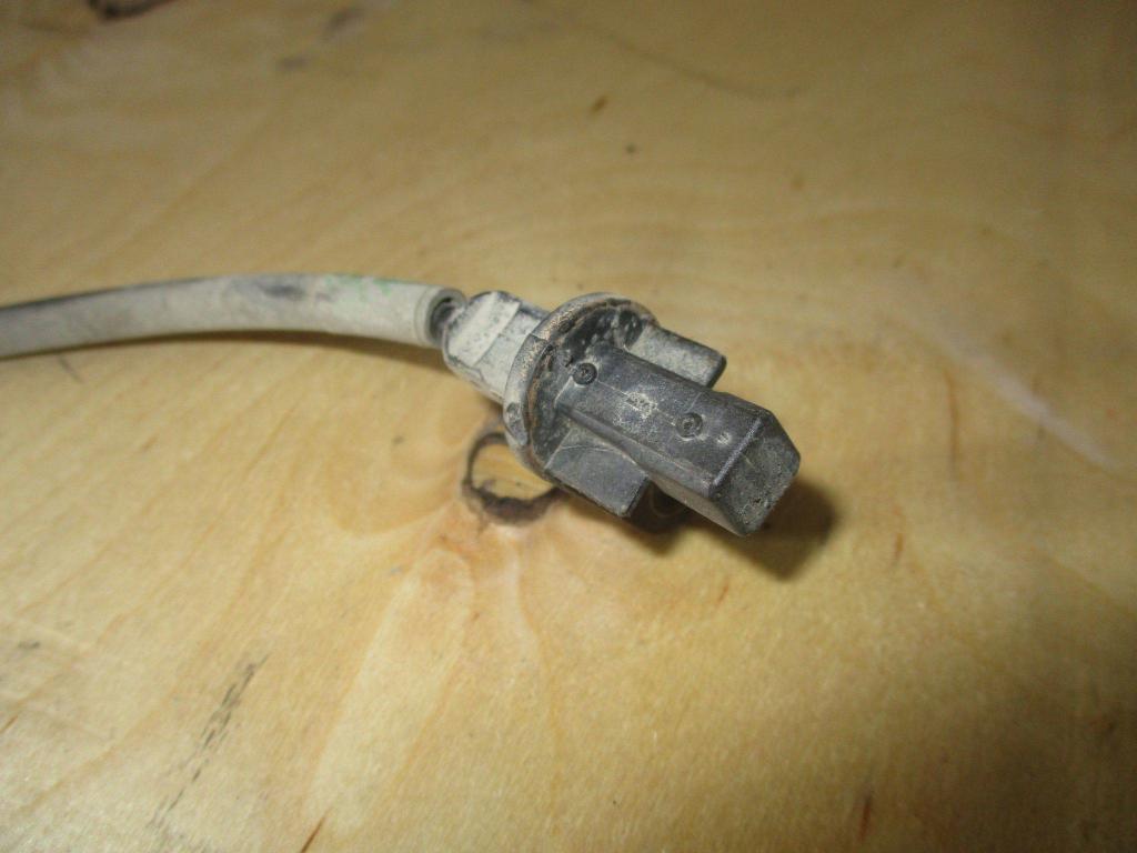 Датчик ABS передний левый, 1500 рублей, Пермь