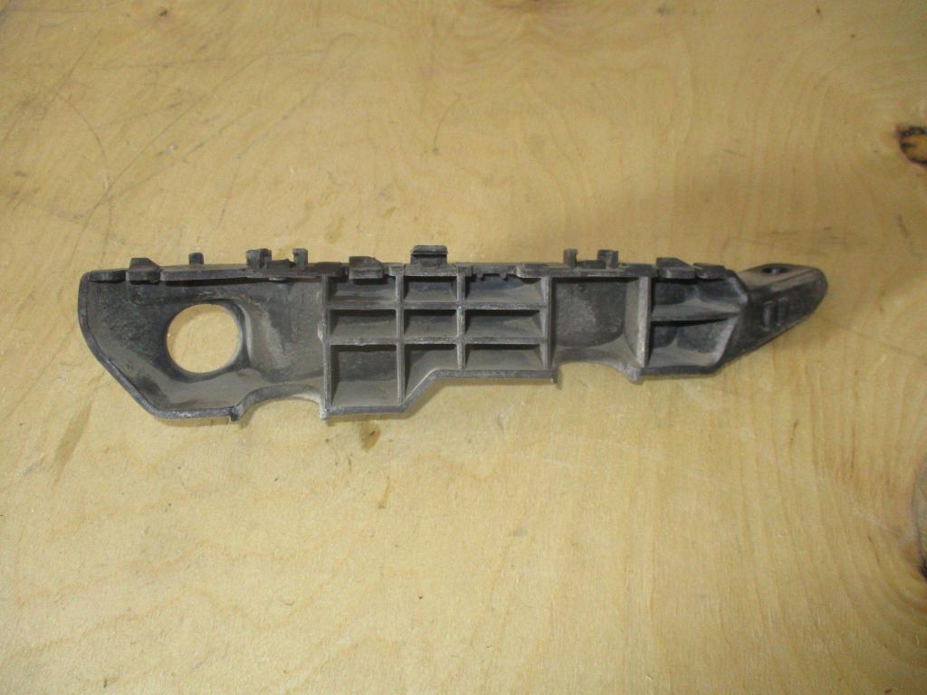 Кронштейн переднего бампера левый, 1000 рублей, Пермь