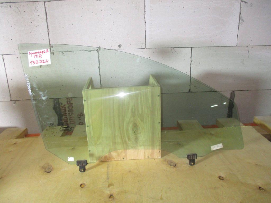 Стекло двери передней правой, 4000 рублей, Пермь