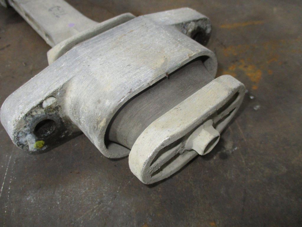 Опора двигателя задняя, 2000 рублей, Пермь