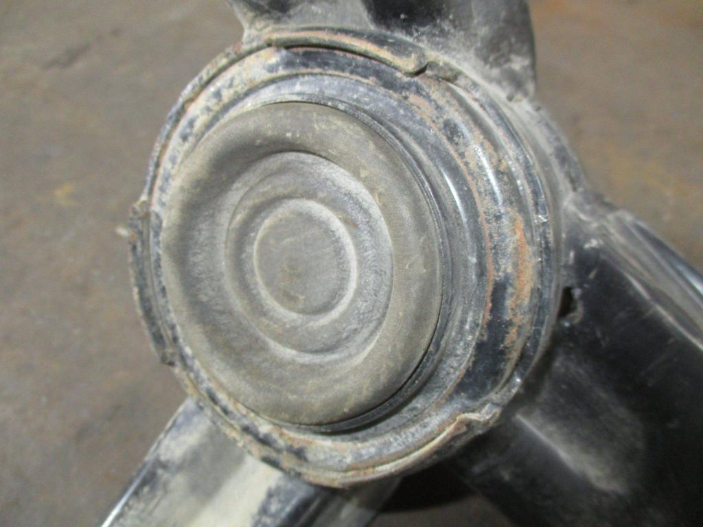 Опора двигателя правая, 3500 рублей, Пермь