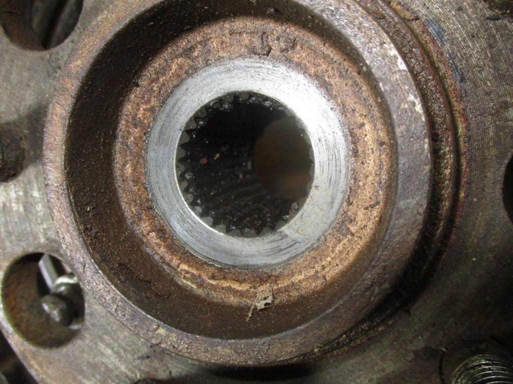 Кулак поворотный задний правый, 15000 рублей, Пермь