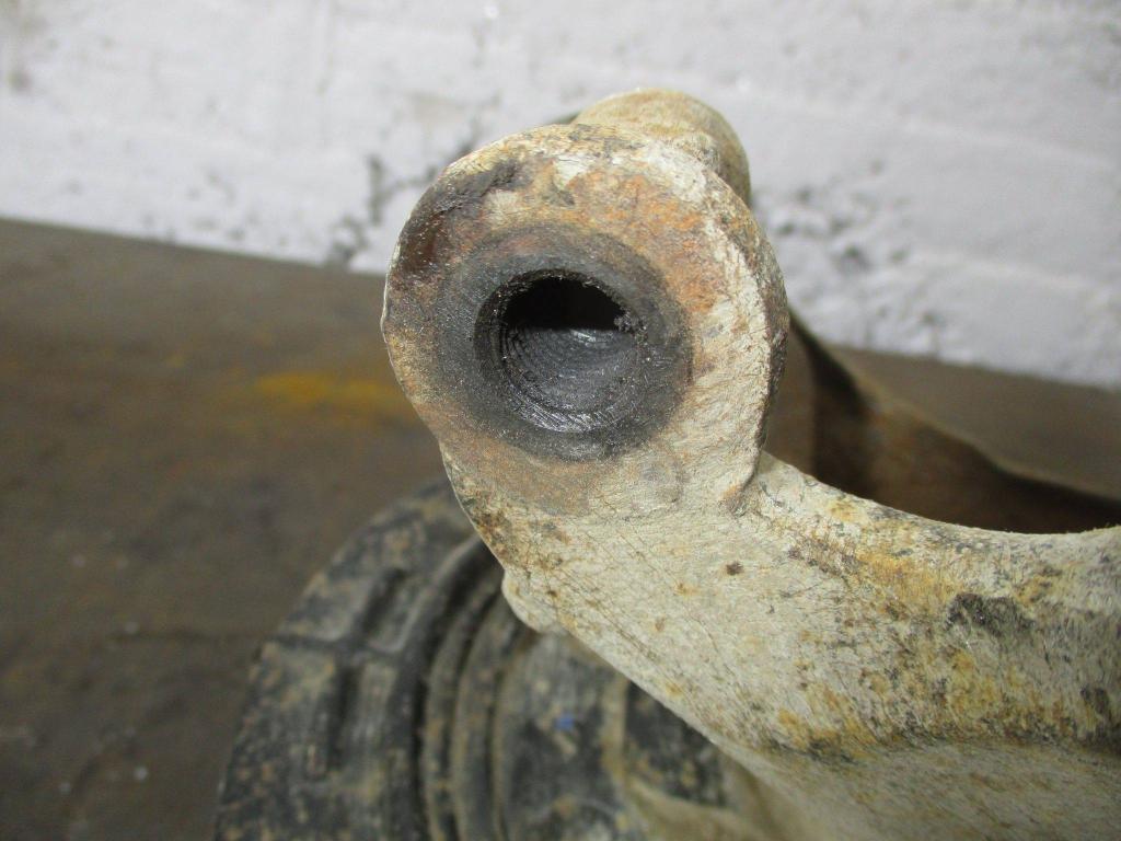 Кулак поворотный задний левый, 15000 рублей, Пермь