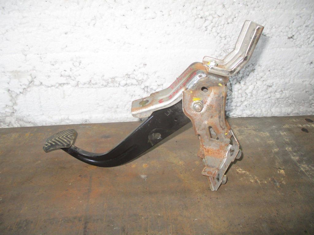 Педаль тормоза, 500 рублей, Пермь