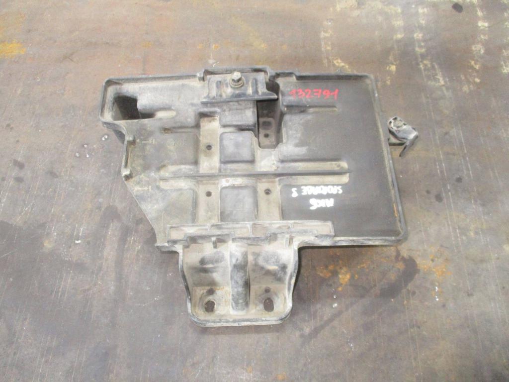 Крепление АКБ, 2500 рублей, Пермь