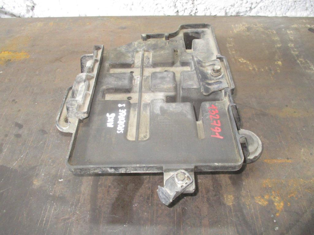 Крепление АКБ, 2500 рублей, Пермь