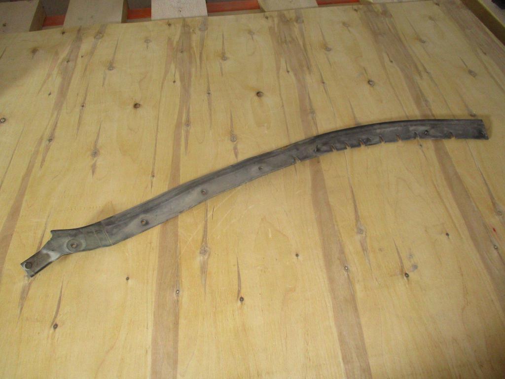 Уплотнитель капота, 1000 рублей, Пермь