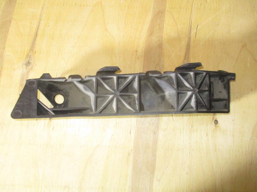 Кронштейн переднего бампера левый, 1500 рублей, Пермь