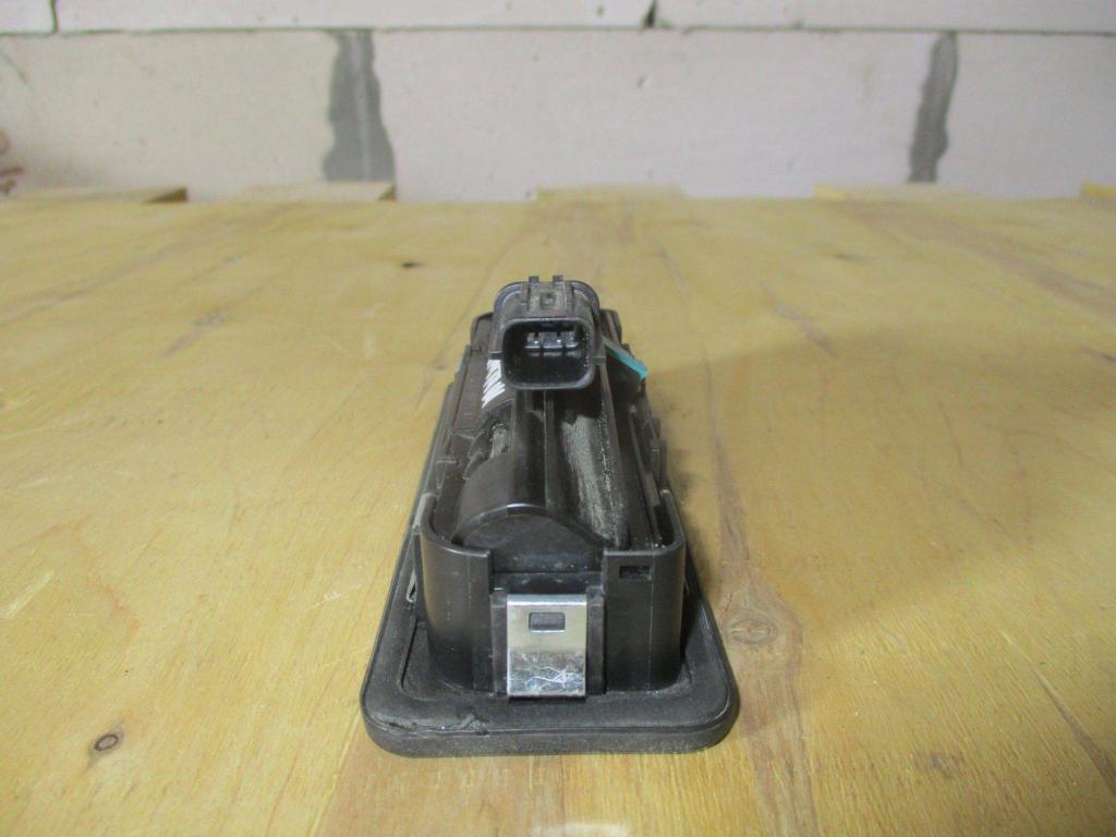 Кнопка открывания багажника, 2500 рублей, Пермь