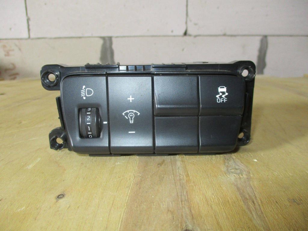 Блок кнопок, 2000 рублей, Пермь